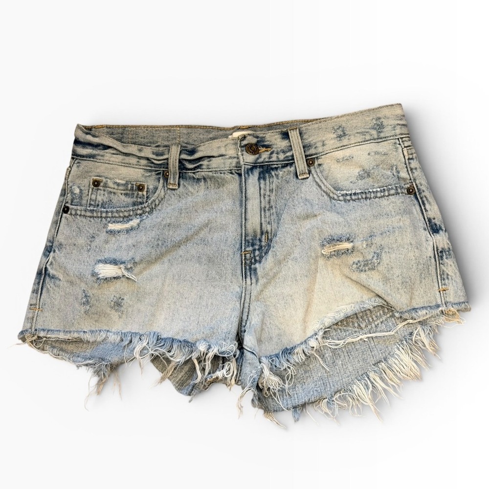 Pistola Distressed‎ Light Wash Denim Shorts Frayed Hem Size 27 100% Cotton Mini